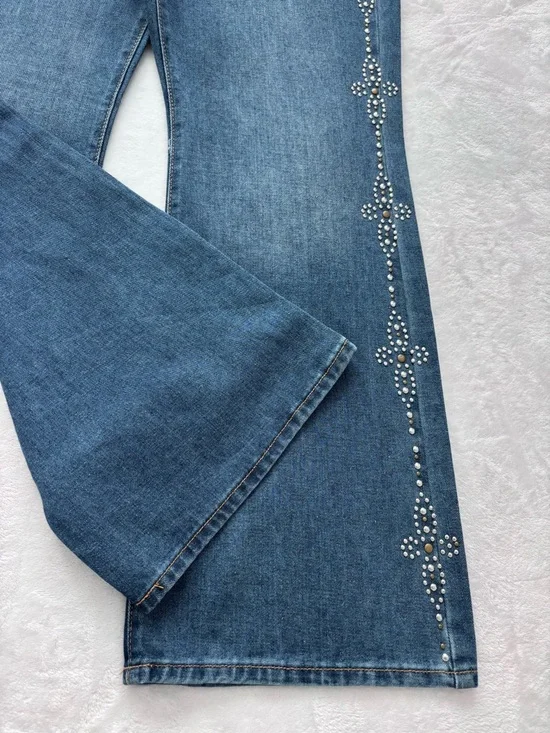 CALI 1850 Mid Rise Stud Boot Cut Frayed Waistband Jean--NWT--11/30 - Picture 8 of 15